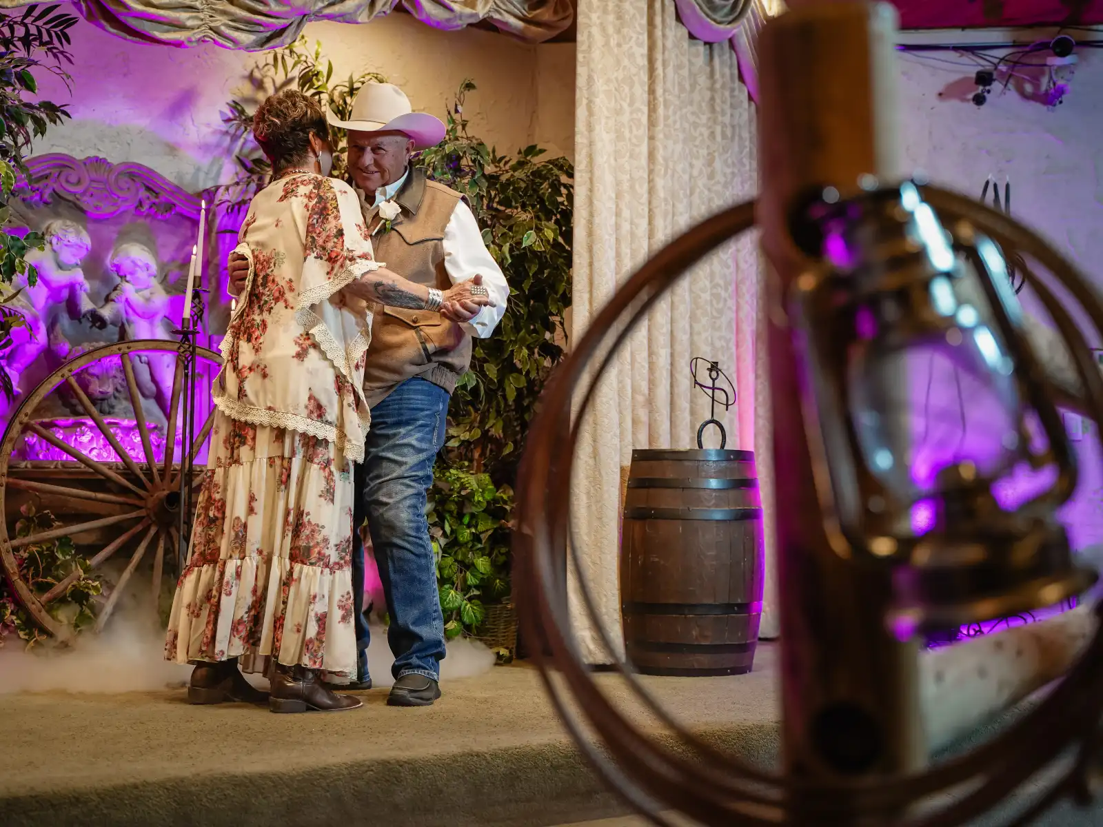 Couple first dance at Las Vegas Western wedding.